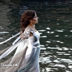 Latifa, clip Amin li bait