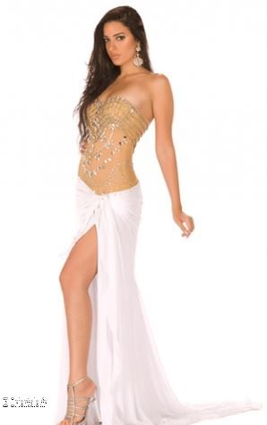 Elham Wagdy en tenue de soirée, Egypte. Miss Universe 2009.