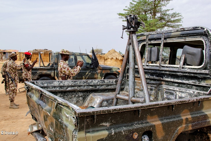Soldats de l'armée nigeriane Soldats de l'armée nigeriane