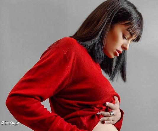 Aicha enceinte d'une petite fille Aicha enceinte d'une petite fille