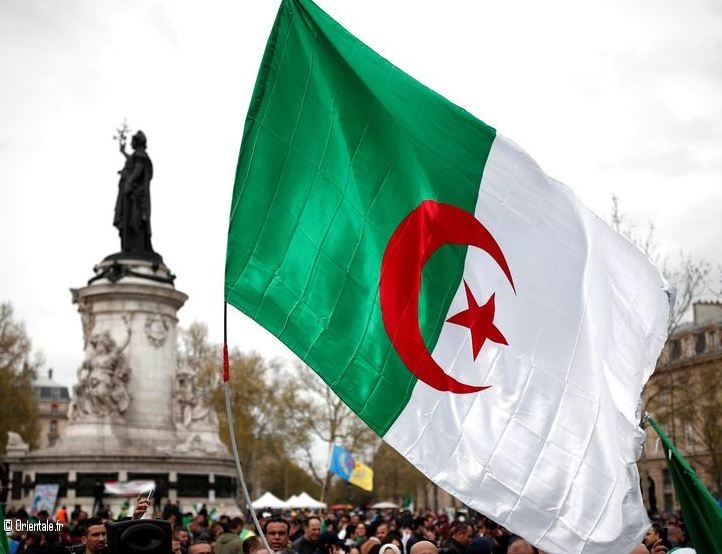 Algeriens Algeriens