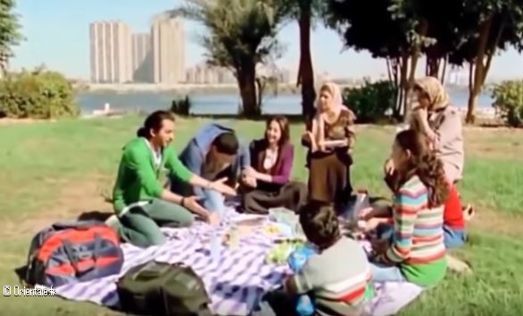 Une famille célèbre Sham el Nassim au bord du Nil Une famille célèbre Sham el Nassim au bord du Nil
