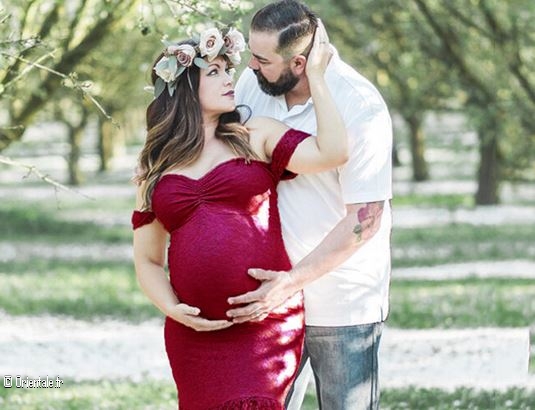 Couple qui attend un enfant Couple qui attend un enfant