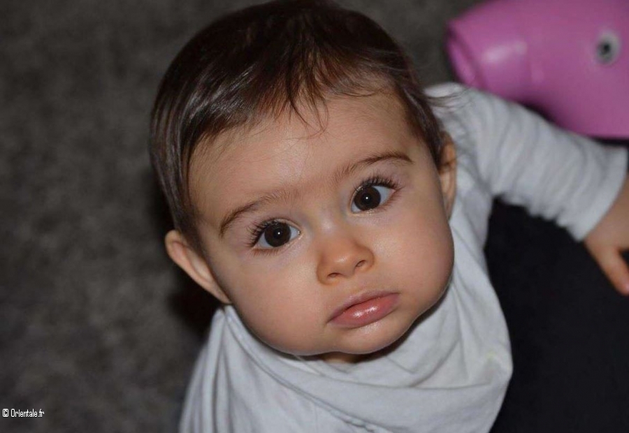 Beau bébé brun (Cadum) Beau bébé brun (Cadum)