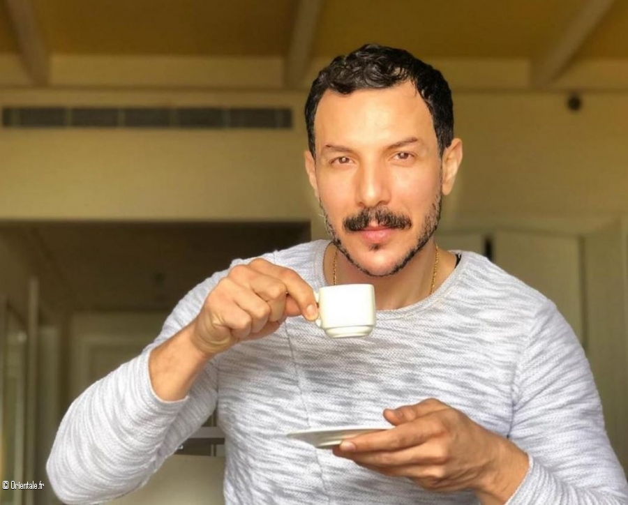 Basil Khayyat est accro au caf !
